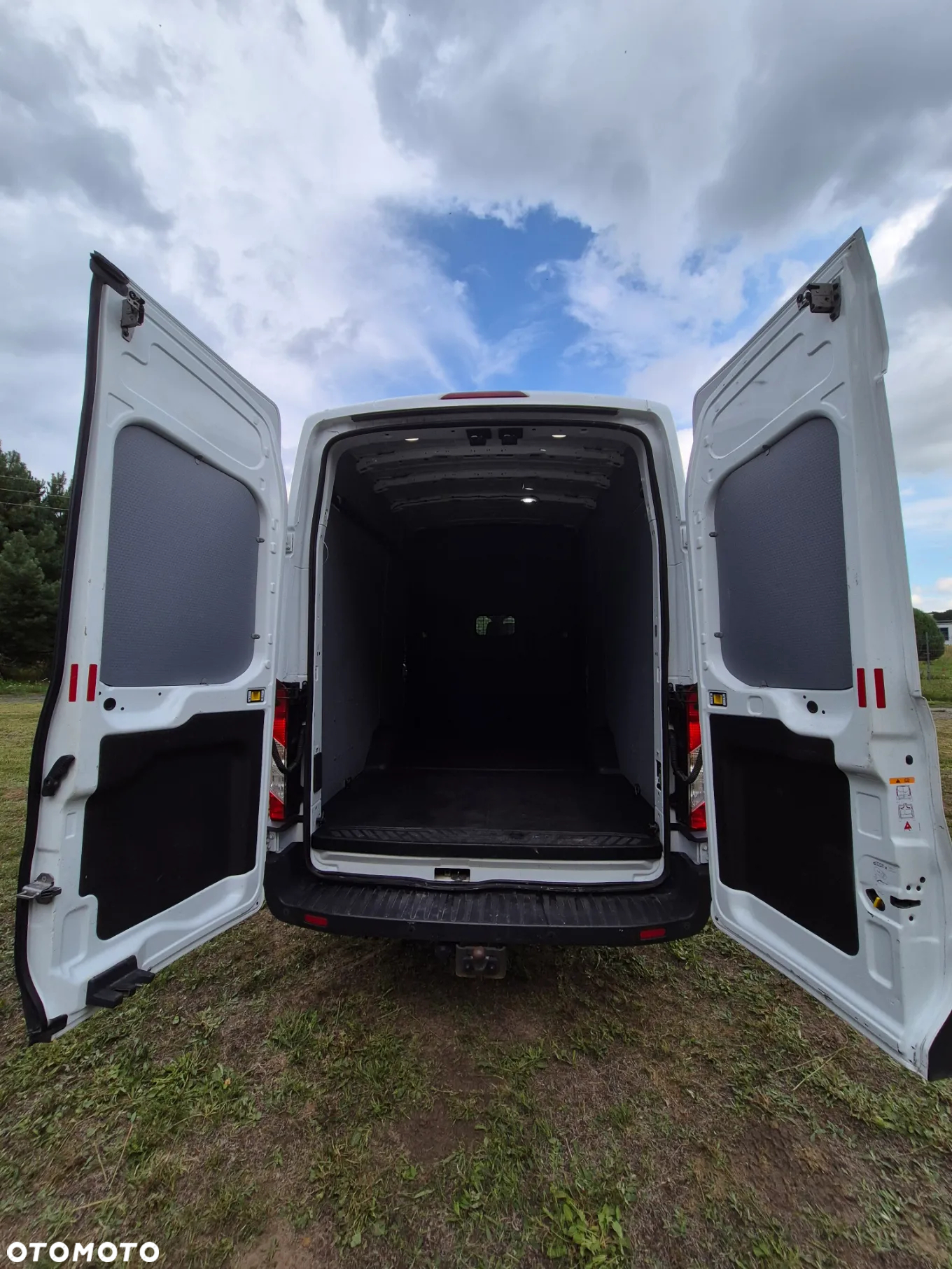 Ford Transit - 22