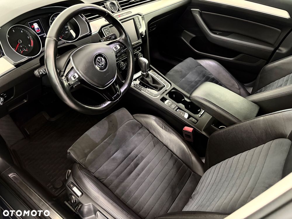 Volkswagen Passat 2.0 TDI BMT Highline DSG - 10
