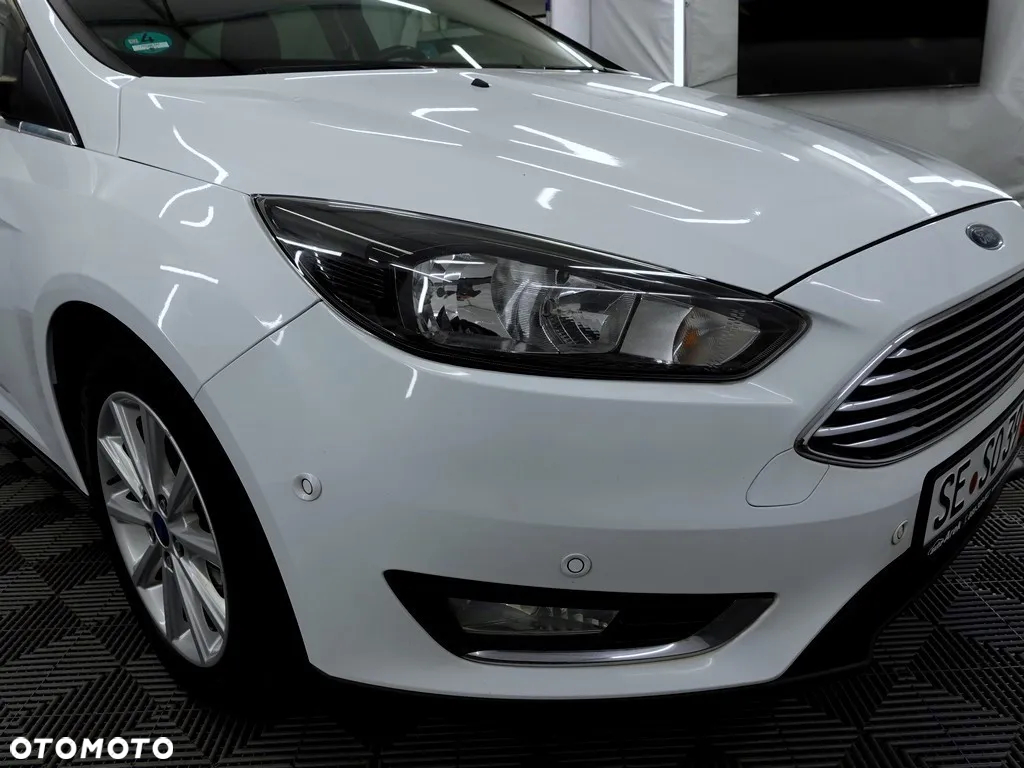Ford Focus 2.0 TDCi Titanium ASS - 23