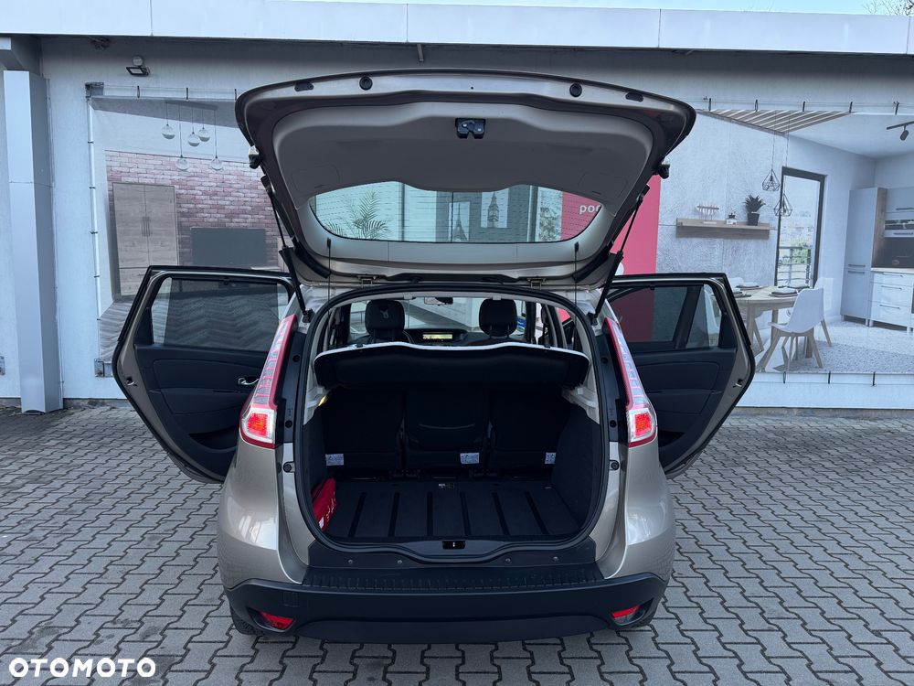 Renault Scenic - 16