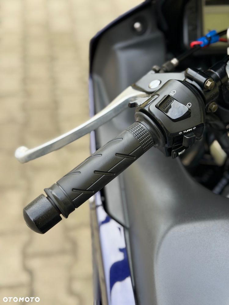 Honda CBR - 38