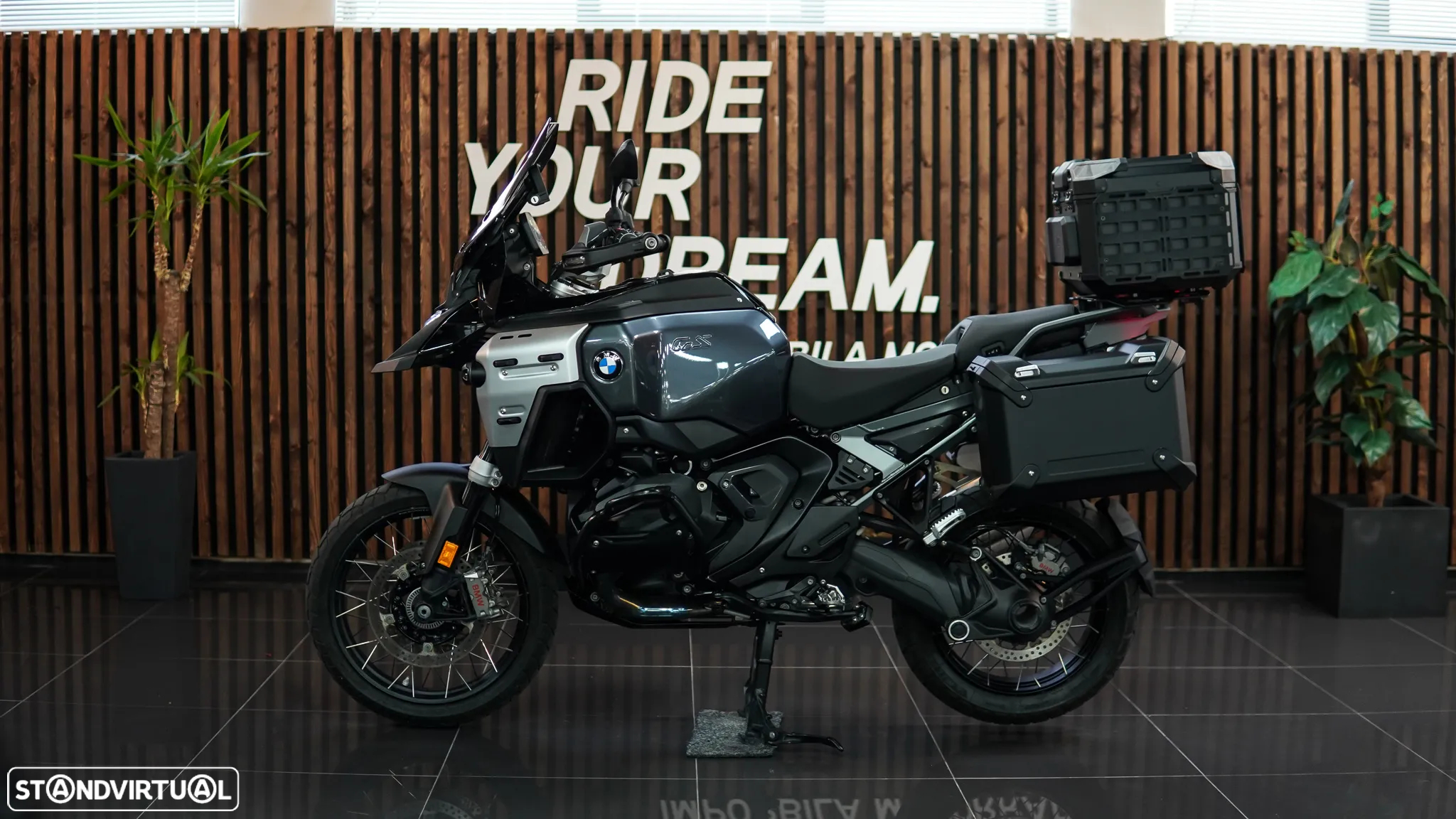 BMW R 1300 GS Adventure TRIPLE BLACK C/ AKRAPOVIC - 58