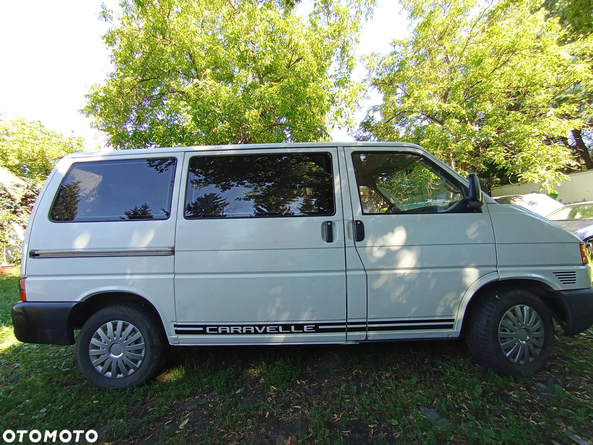 Volkswagen Caravelle - 5