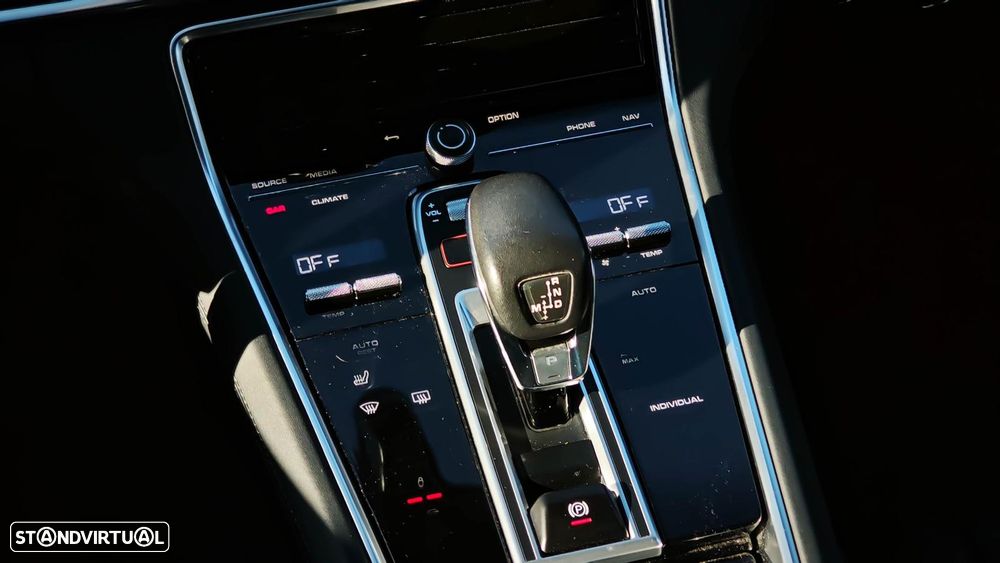 Porsche Panamera 4S E-Hybrid - 10