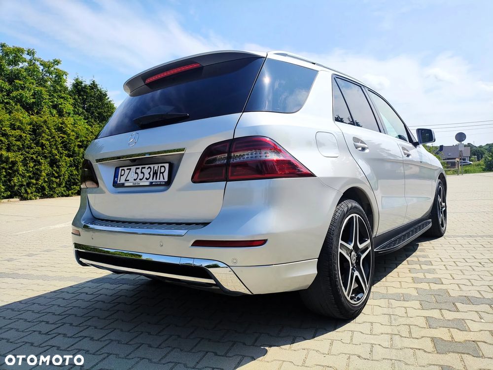 Mercedes-Benz ML 350 BlueTEC 4-Matic - 11