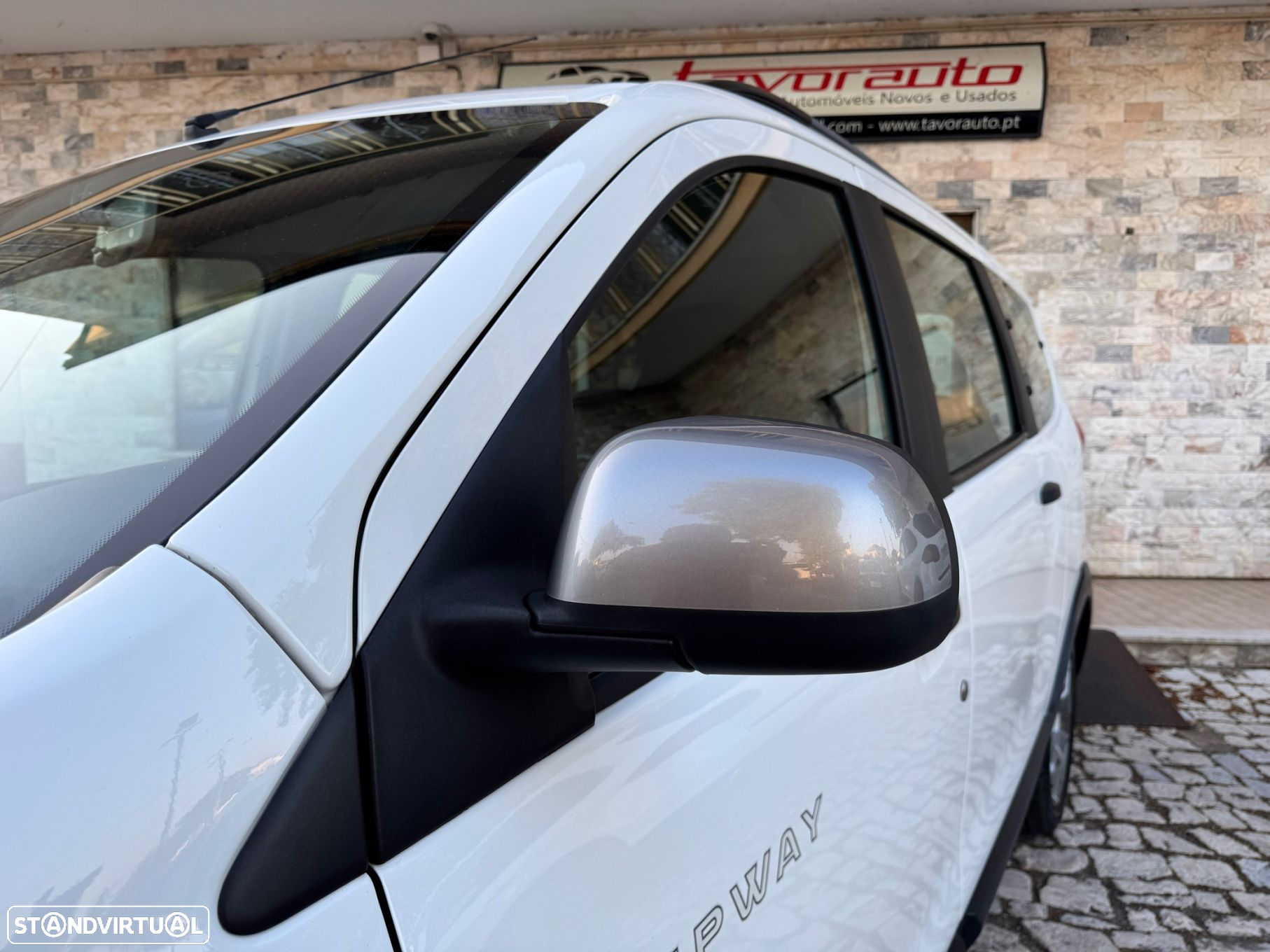 Dacia Lodgy 1.5 Blue dCi Stepway 7L - 27