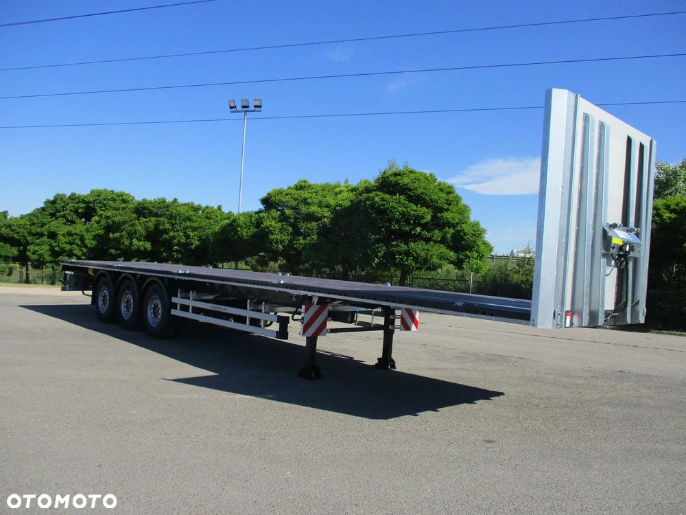 Schwarzmuller Naczepa platforma do przewozu mat. budowlanych - 3