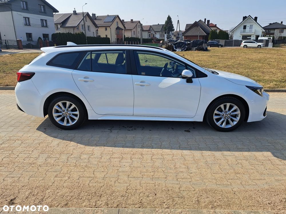 Toyota Corolla 1.8 Hybrid Comfort - 4