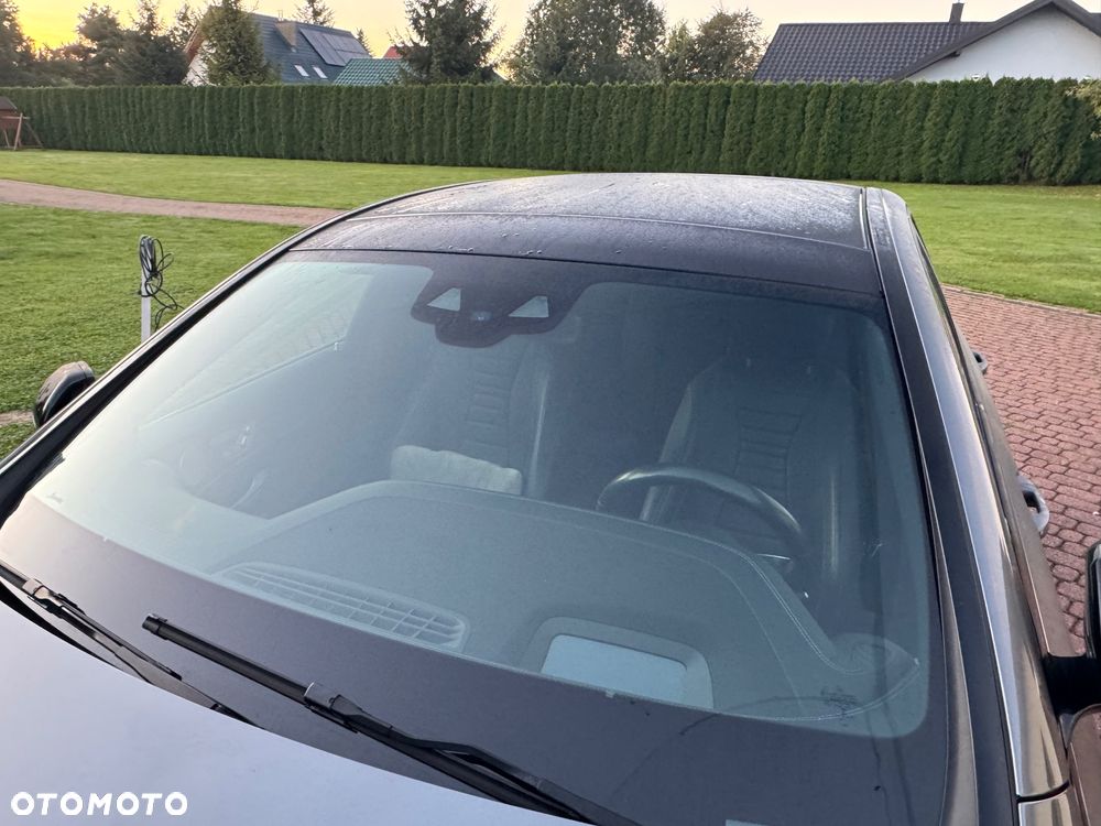 Mercedes-Benz Klasa E 400 4-Matic 9G-TRONIC - 18