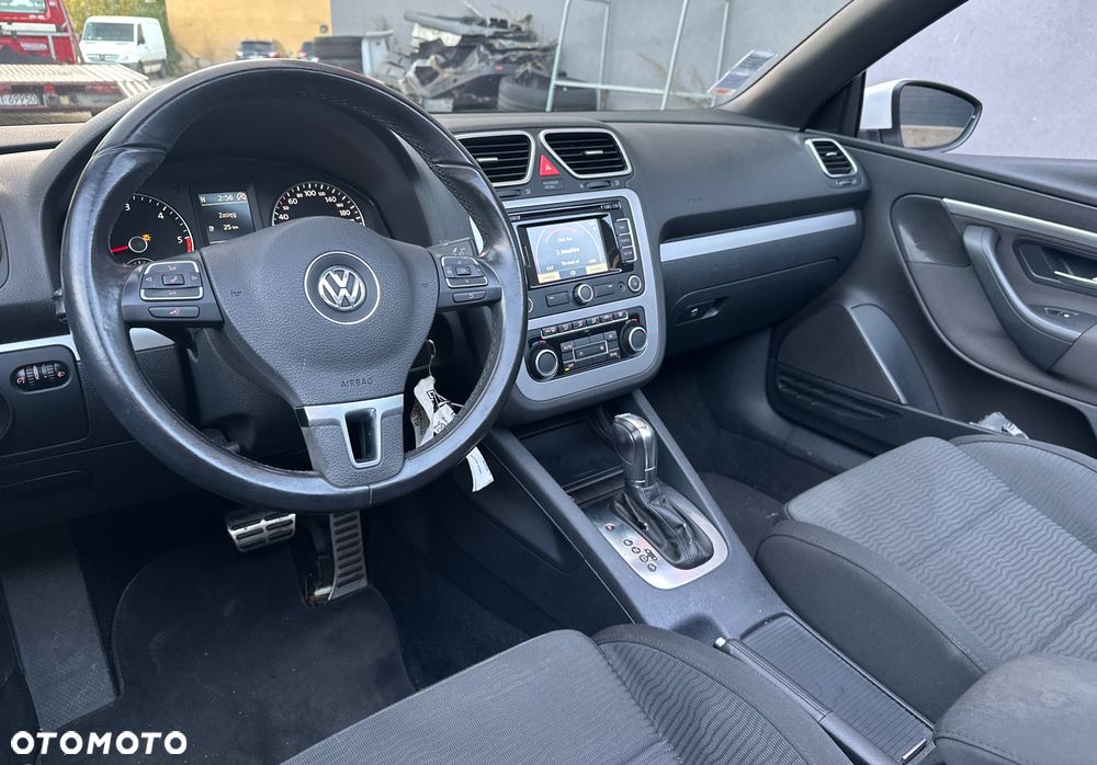 Volkswagen Eos 2.0 TDI DPF DSG White Night - 24