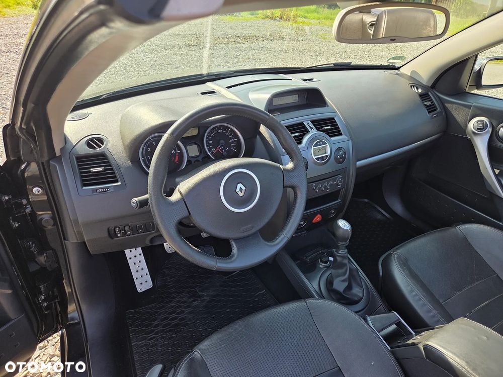 Renault Megane 2.0 Privilege - 19