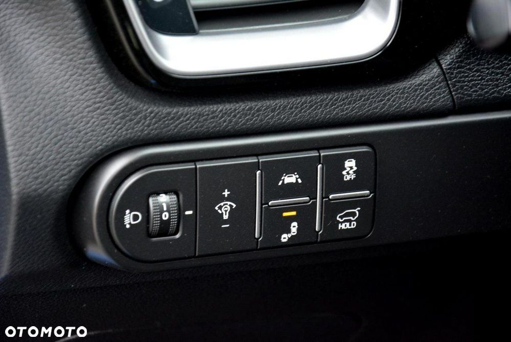 Kia Ceed 1.4 T-GDI L Business Line Plus DCT - 32