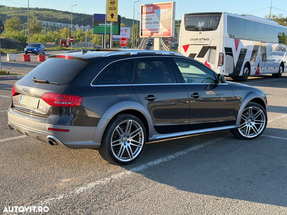 Audi A4 Allroad - 4