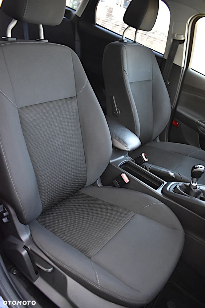 Ford Focus 1.5 TDCi Trend - 34