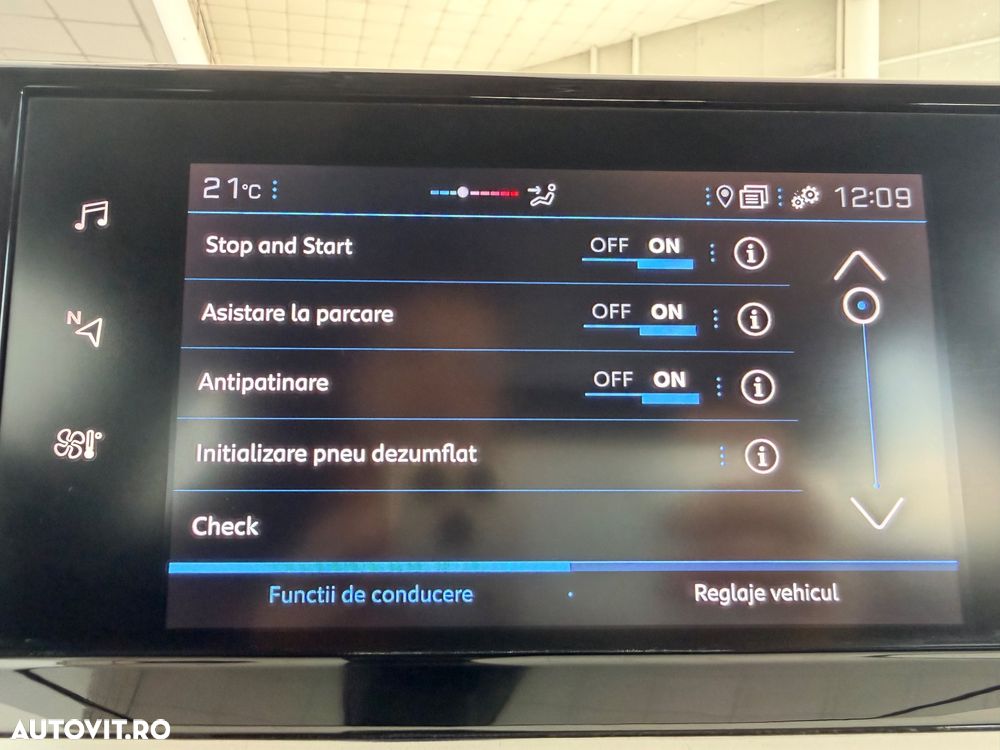 Peugeot 2008 PureTech 100 Allure - 15