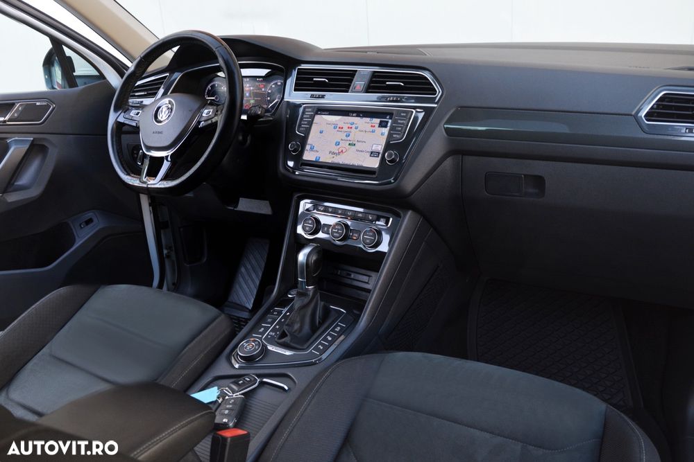 Volkswagen Tiguan - 21