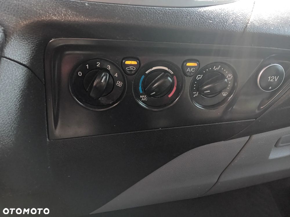 Ford Transit Custom - 26