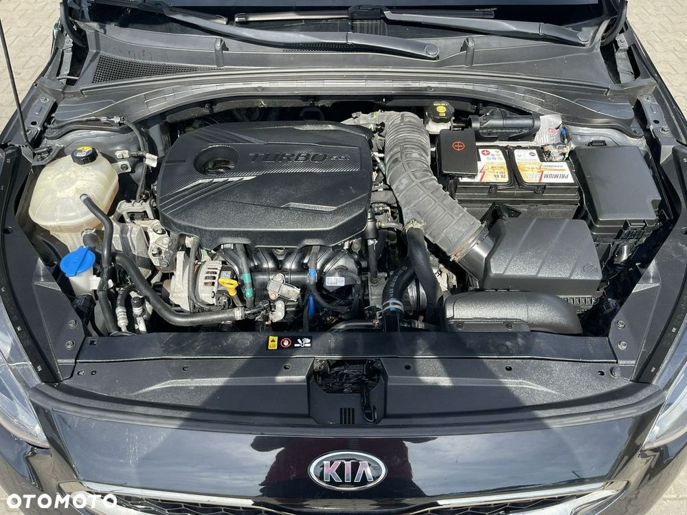 Kia ProCeed 1.6 T-GDI GT DCT - 16