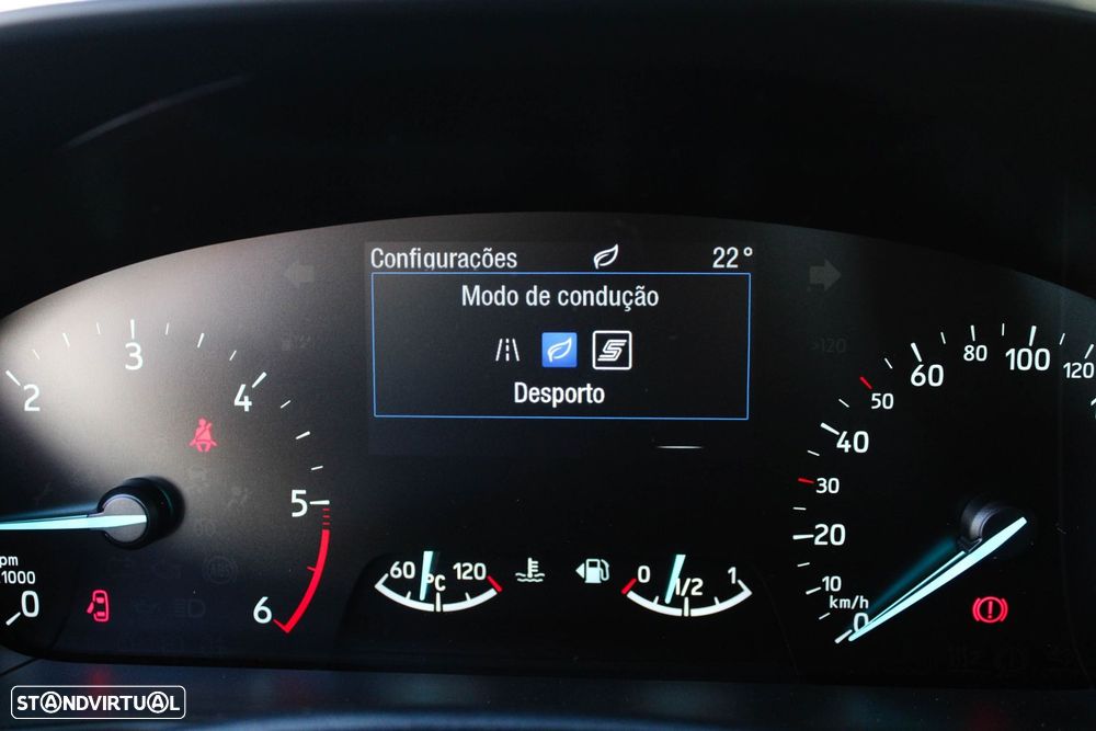 Ford Focus 1.5 TDCi EcoBlue Titanium - 51