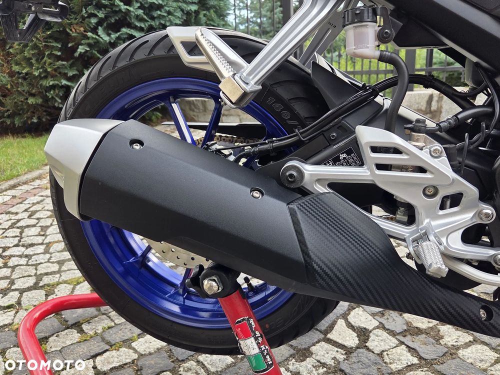 Yamaha YZF - 38