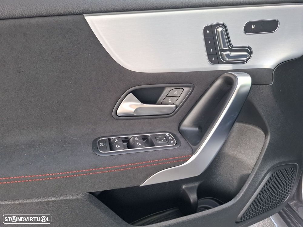 Mercedes-Benz A 200 - 20