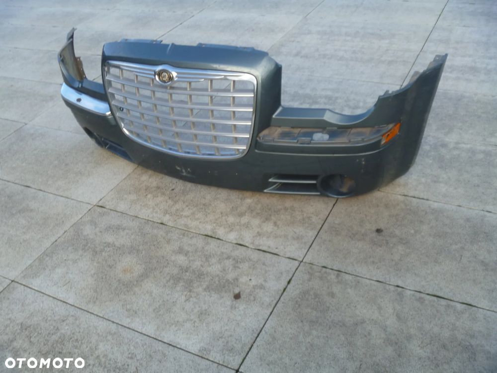 CHRYSLER 300C ZDERZAK PRZEDNI ATRAPA LISTWA ORYGINAŁ ŁADNY - 2