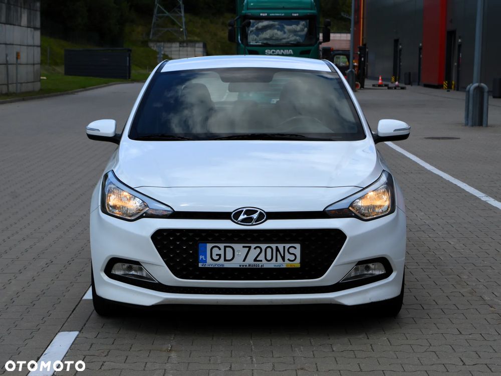 Hyundai i20 1.2 BlueDrive Classic + - 35