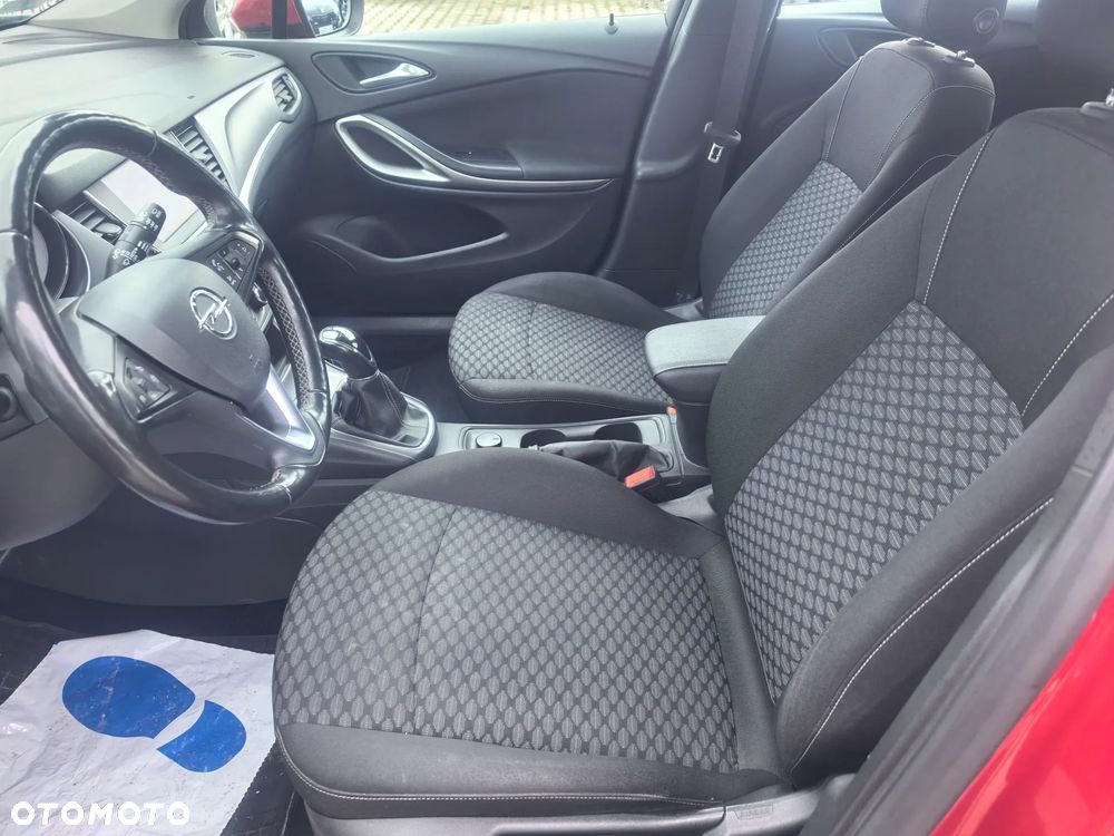 Opel Astra 1.2 T Elegance S&S - 9
