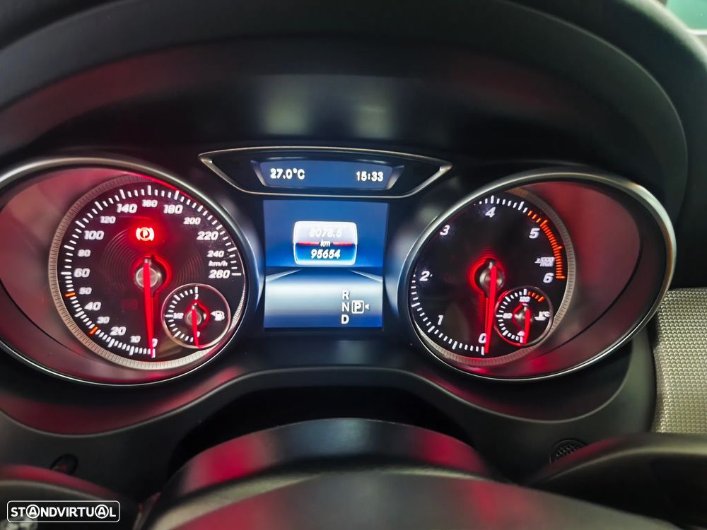 Mercedes-Benz CLA 180 d Shooting Brake Urban Aut. - 16