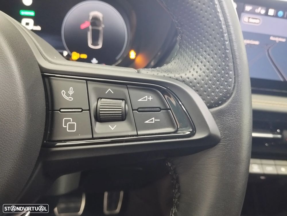 Alfa Romeo Tonale 1.5 Hybrid Veloce - 21