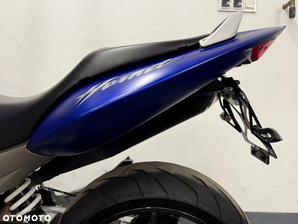 Honda Hornet - 28