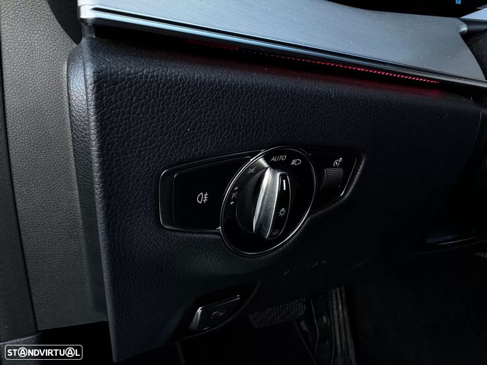 Mercedes-Benz E 300 de Avantgarde - 22