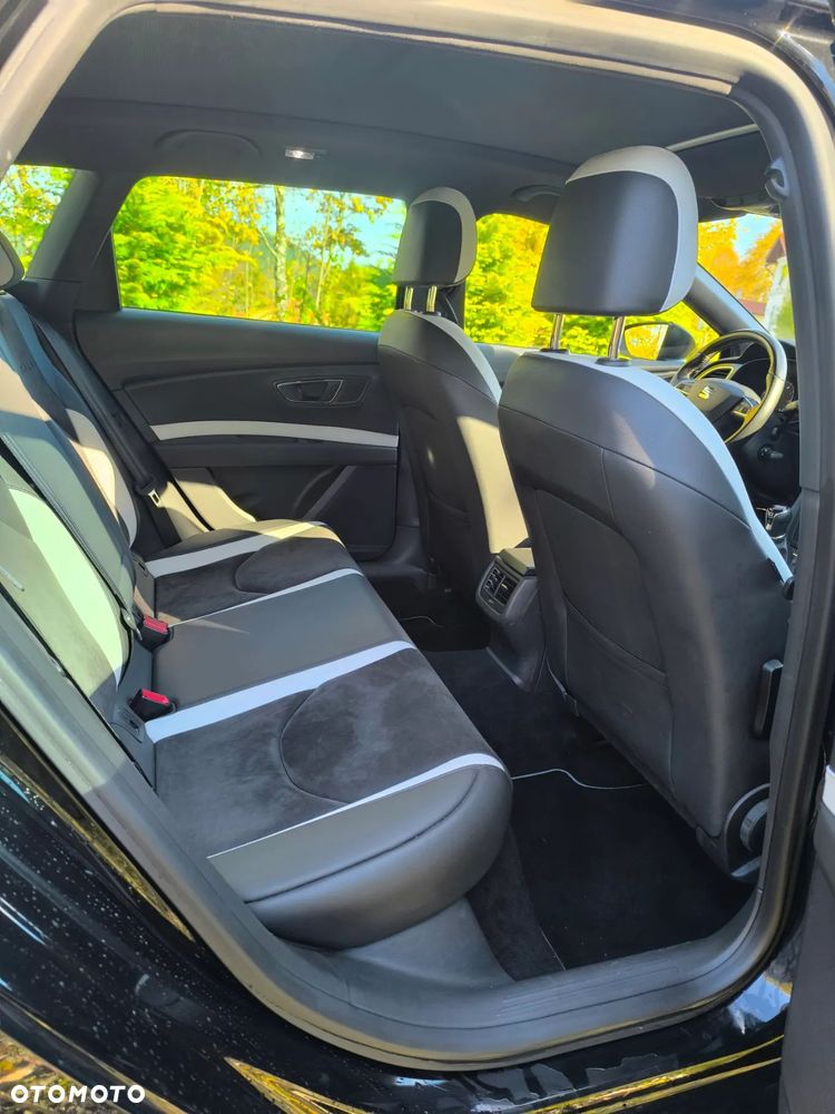 Seat Leon ST 2.0 TSI Start&Stop Cupra 290 - 12