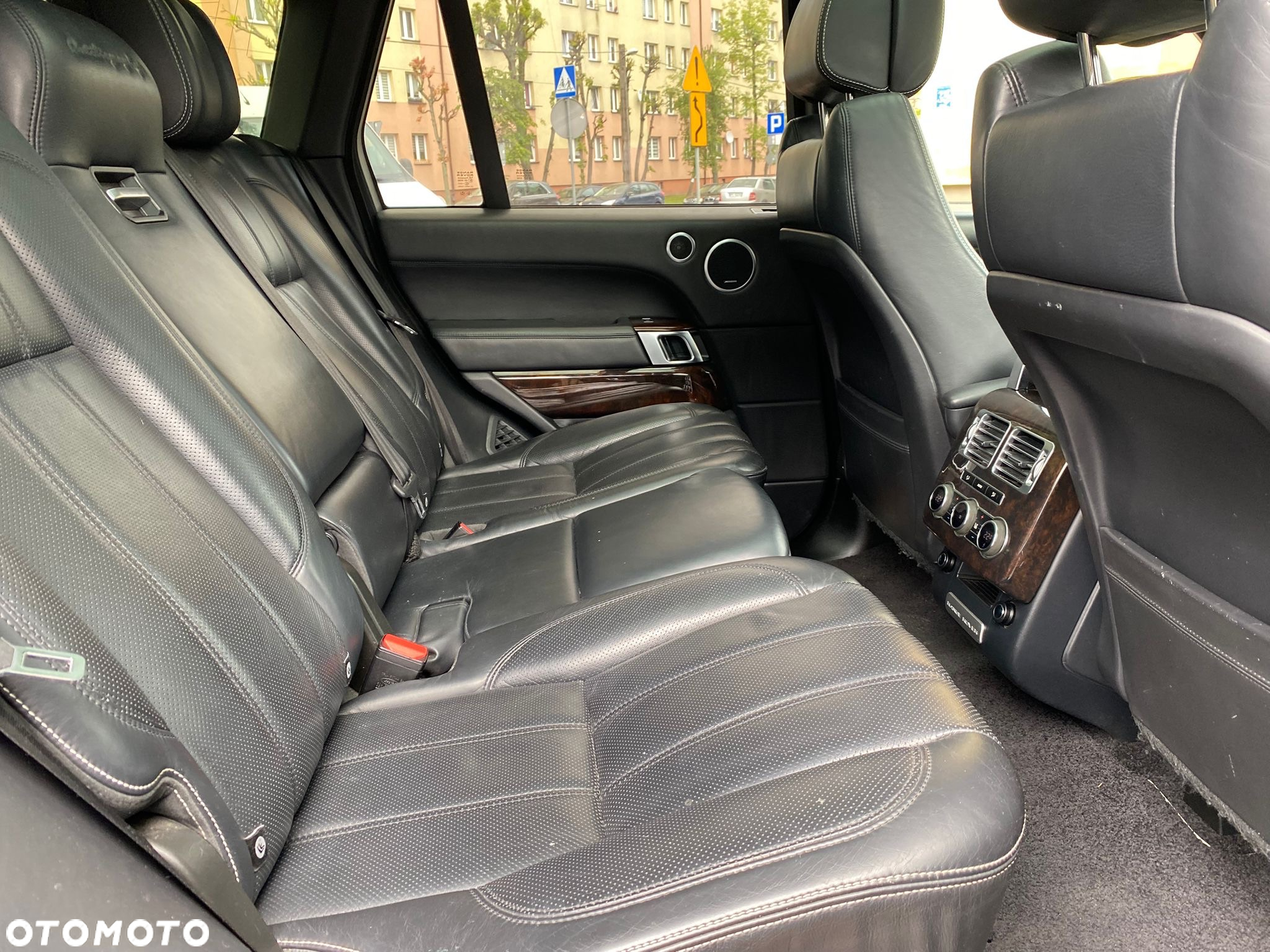 Land Rover Range Rover 3.0 TDV6 Autobiography - 9