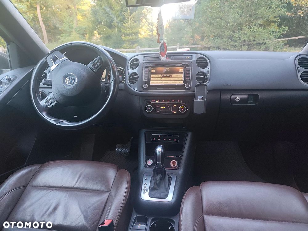 Volkswagen Tiguan 2.0 TDI DPF 4Motion BlueMotion Technology DSG Track & Style - 8