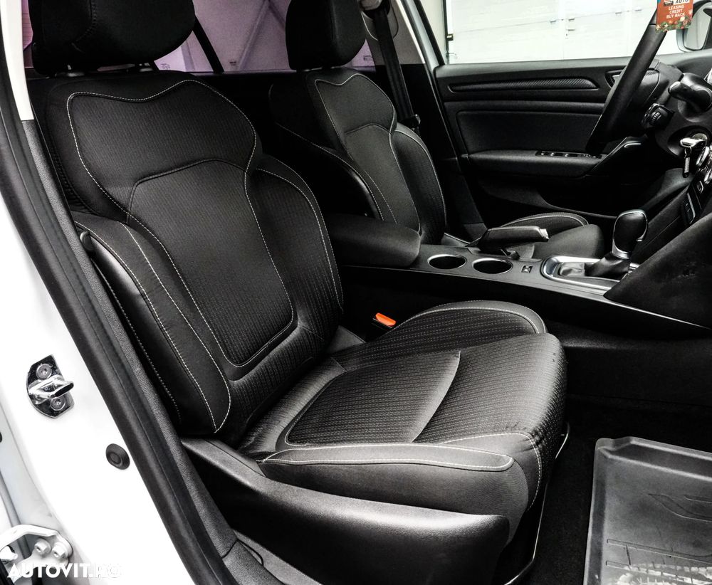 Renault Megane TCe 140 GPF EDC Equilibre - 15