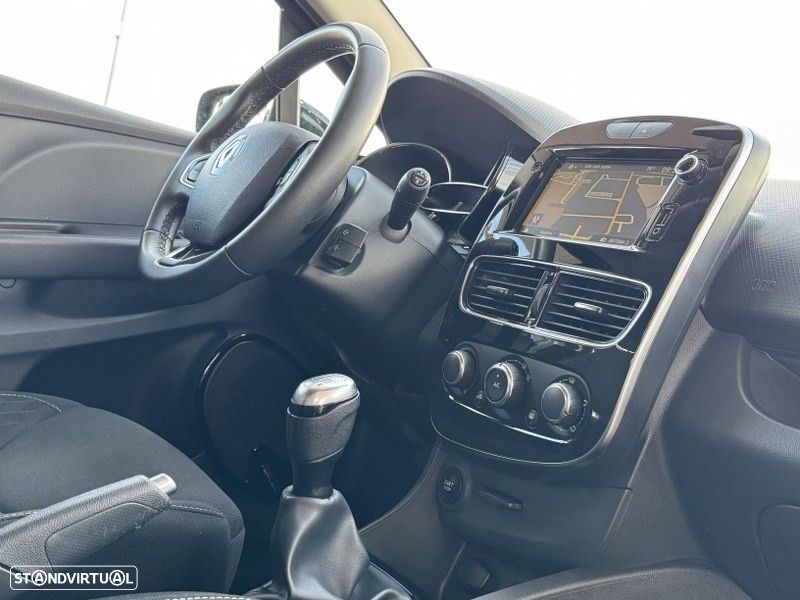 Renault Clio Sport Tourer 0.9 TCE Limited - 25