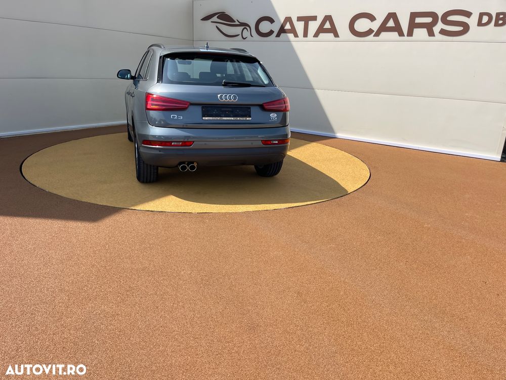 Audi Q3 2.0 TDI Quattro - 11