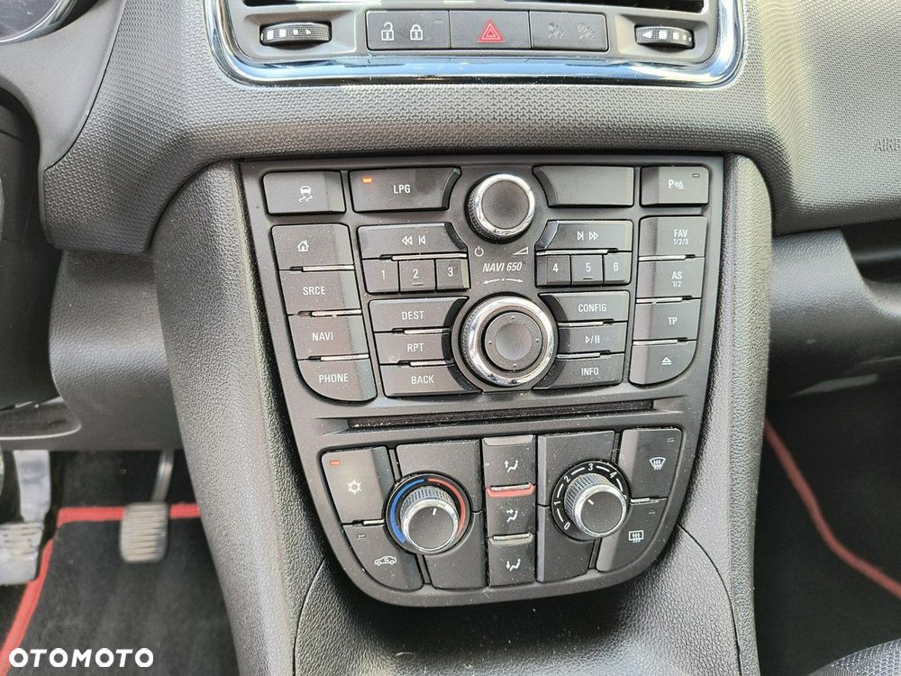 Opel Meriva 1.4 T Cosmo - 23