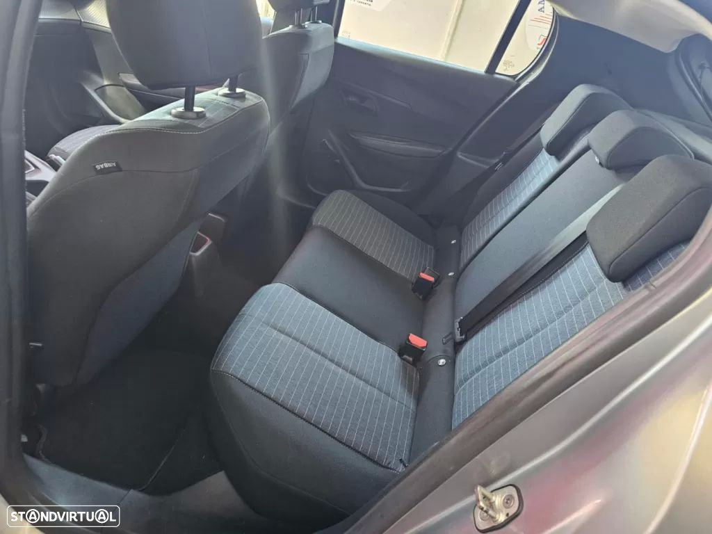 Peugeot 208 1.2 PureTech Active - 10