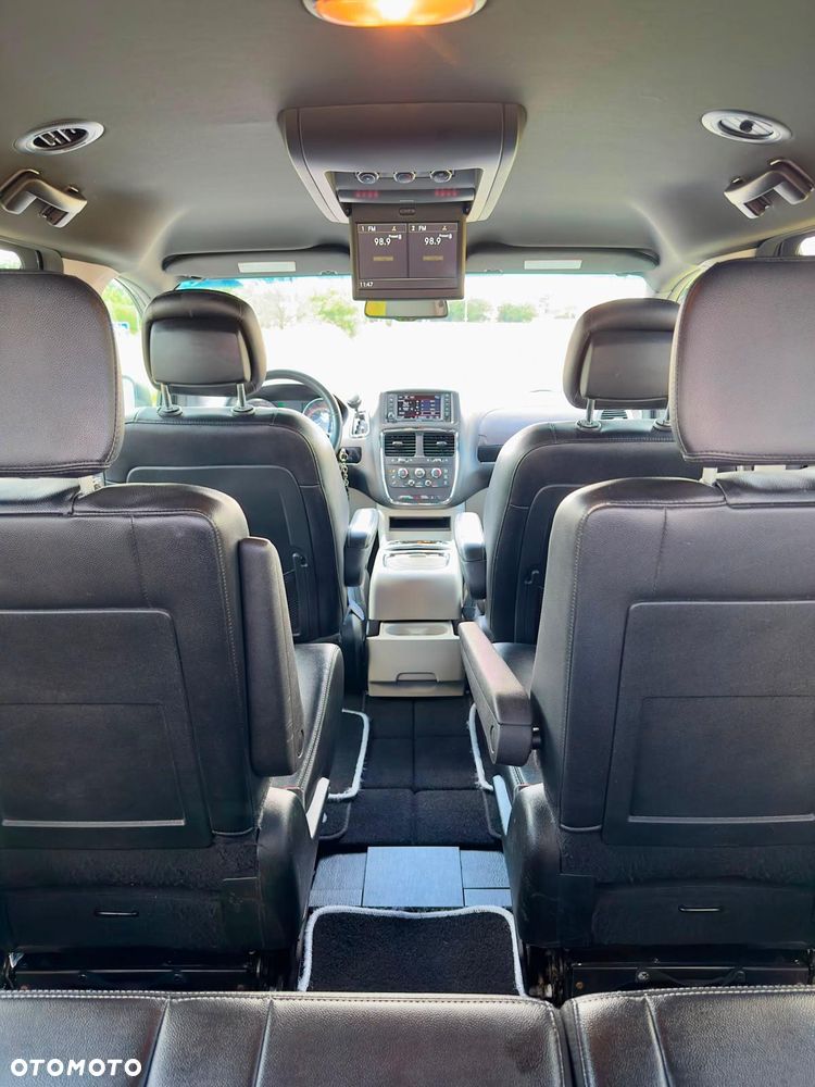 Dodge Grand Caravan 3.6 R/T - 14