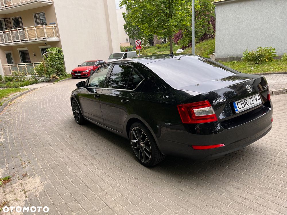 Skoda Octavia 2.0 TDI Style DSG - 13