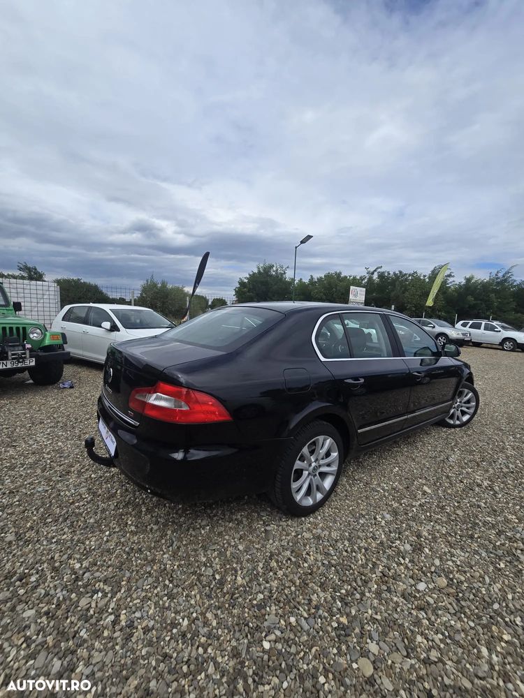 Skoda Superb 2.0 TDI DSG Comfort - 5