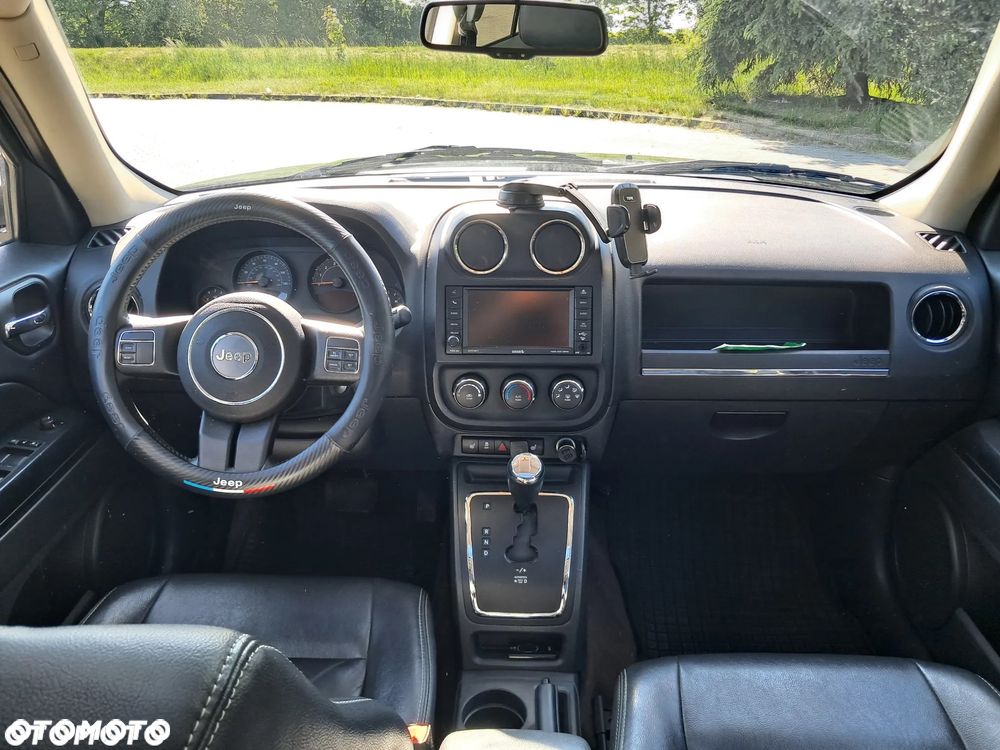 Jeep Patriot - 12