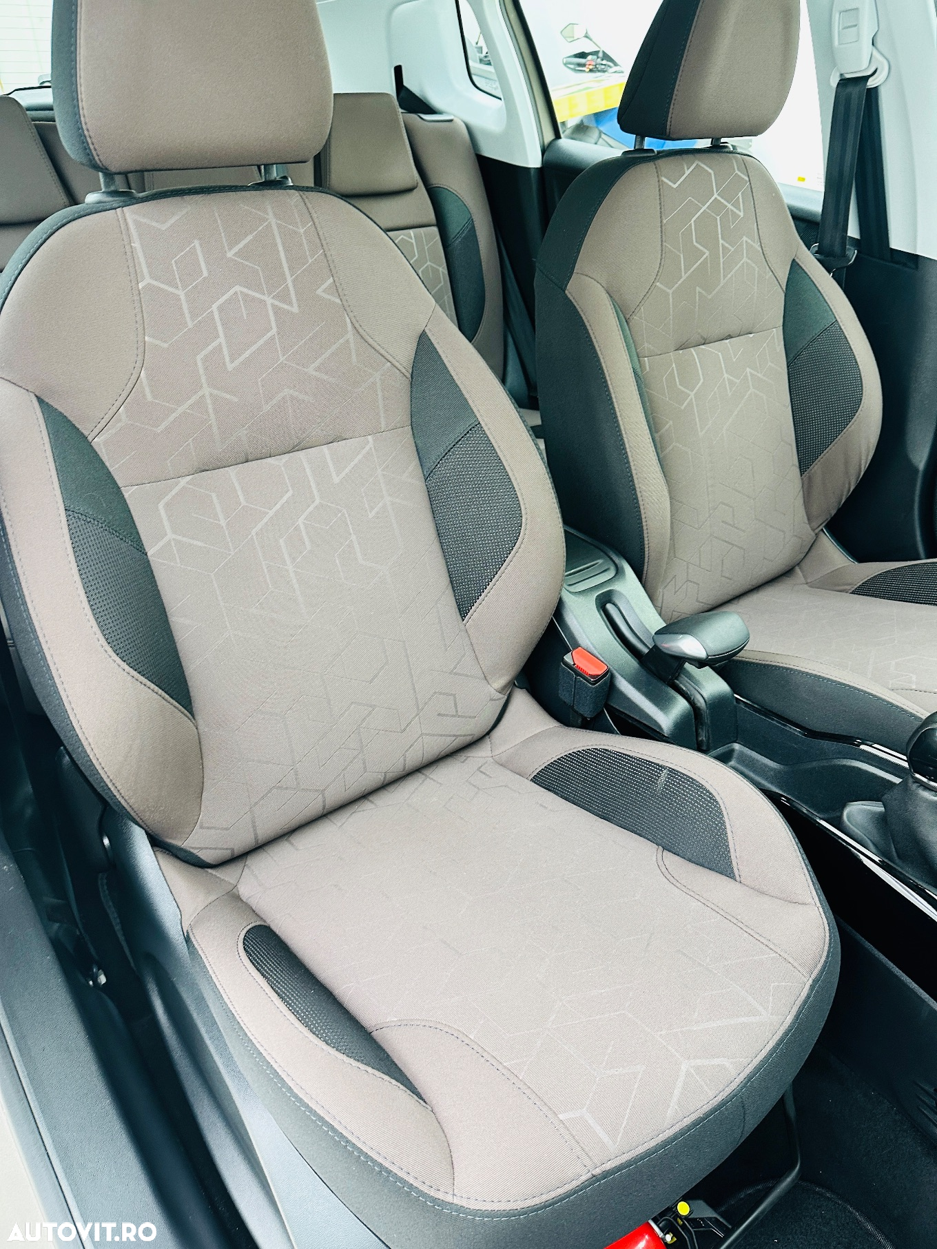 Peugeot 2008 - 18