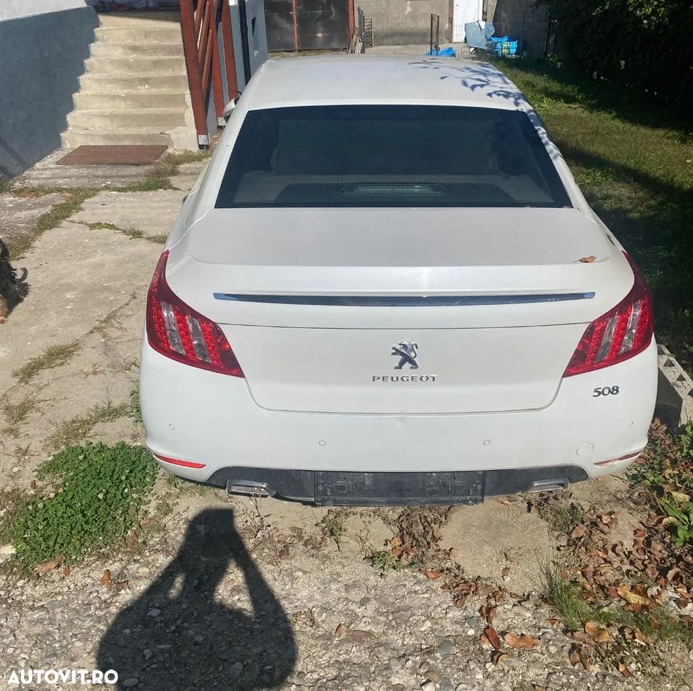 Dezmembrez Peugeot 508 2012 2.2 diesel cod 4HL / 4H02 automat - 2