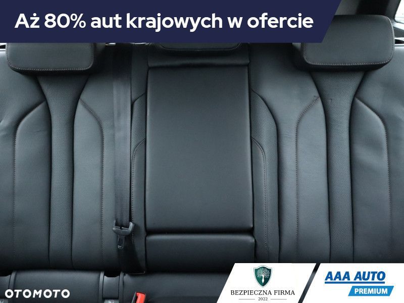 Skoda Enyaq - 12