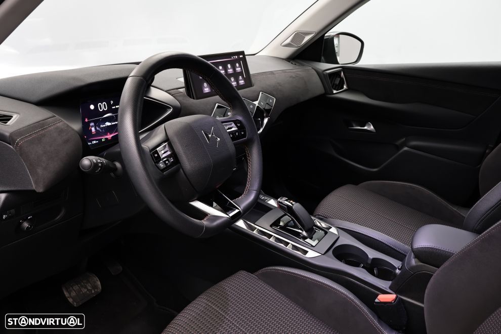 DS DS3 E-Tense Performance Line + - 23