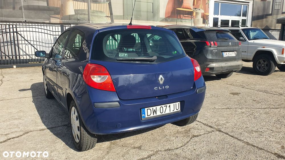 Renault Clio 1.2 16V All Inclusive - 13
