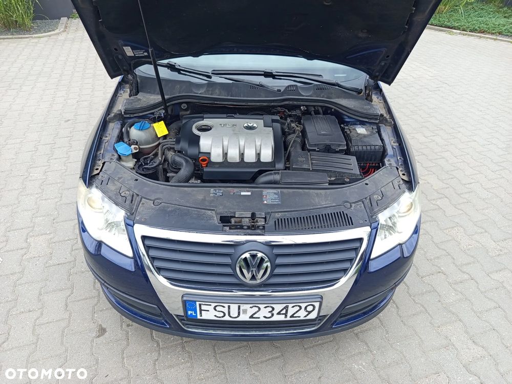 Volkswagen Passat - 15